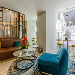 The 7 Hotel, Suites, & Hotel Lisbon